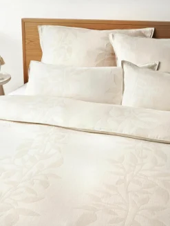 Omkeerbare mousseline kussenhoes Jasmina met bloemenpatroon in^Westwing Collection Clearance