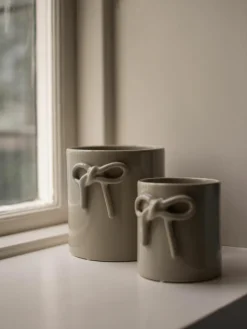 Plantenpot Bow van keramiek, H 14 cm^DBKD Fashion