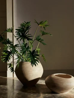Plantenpot Dodu van cement^ferm LIVING New