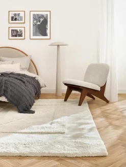 Pluizig hoogpolig vloerkleed Zion met verhoogde hoog-laag structuur^Westwing Collection Sale