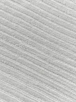 Pluizig hoogpolig vloerkleed Wes met hoog-laag structuur, handgeweven^Westwing Collection Online