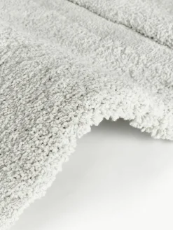Pluizig hoogpolig vloerkleed Jade met een verhoogde hoog-laag structuur^Westwing Collection Outlet