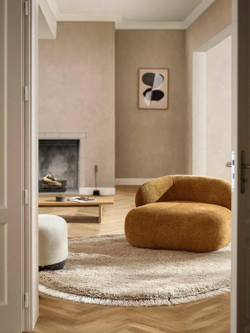Pluizig rond hoogpolig vloerkleed Dreamy met franjes^Westwing Collection New