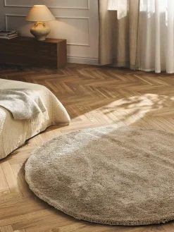 Pluizig rond hoogpolig vloerkleed Leighton^Westwing Collection Discount