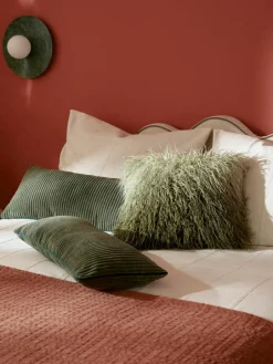 Pluizige kussenhoes Dolly met ombré effect^Westwing Collection Hot