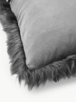 Pluizige kussenhoes van imitatievacht Mathilde, glad^Westwing Collection Sale