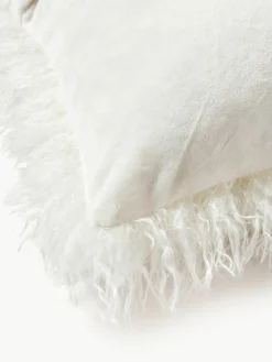 Pluizige kussenhoes van imitatievacht Morten, gekruld^Westwing Collection New