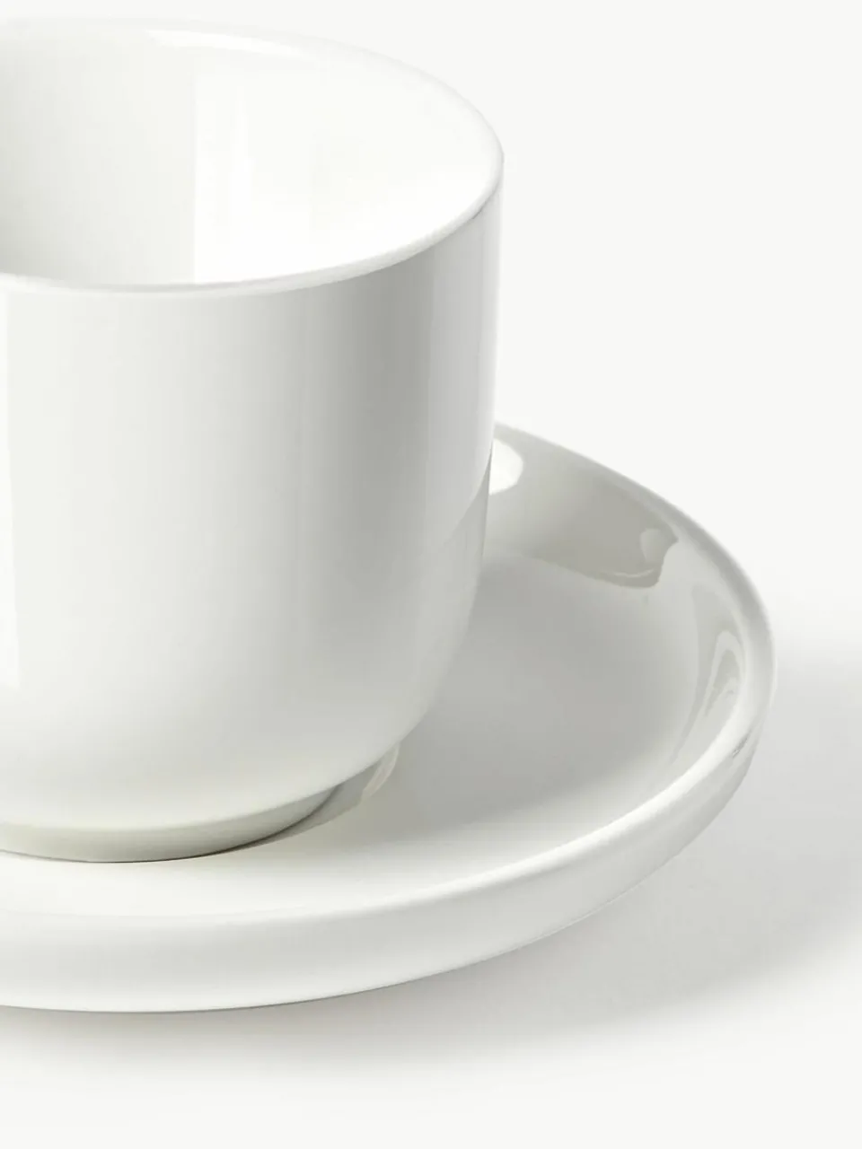 Porseleinen espressokopjes Nessa met schotels, 4 stuks^Westwing Collection Best