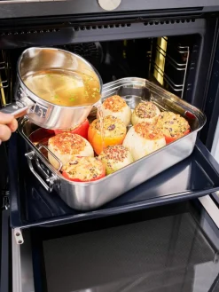 Roestvrijstalen braadpan Expertiso met interne schaalverdeling^RÖSLE New