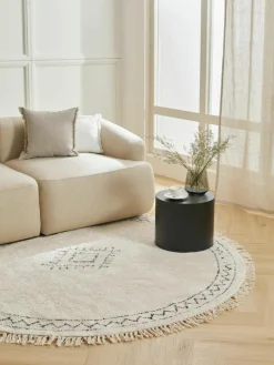 Rond katoenen vloerkleed Fionn met franjes, handgetuft^Westwing Collection Clearance