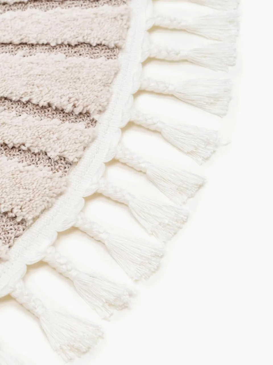 Rond kindervloerkleed Momo met kwastjes en hoog-laag effect^Benuta Clearance