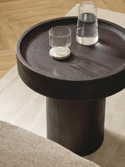Ronde bijzettafel Benno van mangohout^Westwing Collection Best