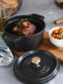 Ronde braadpan La Cocotte uit gietijzer^Staub Best