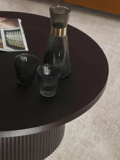 Ronde houten salontafel Nele^Westwing Collection Best