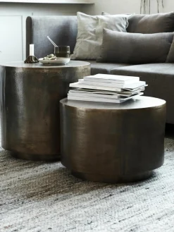 Ronde metalen bijzettafel Rota met antieke afwerking^House Doctor Online