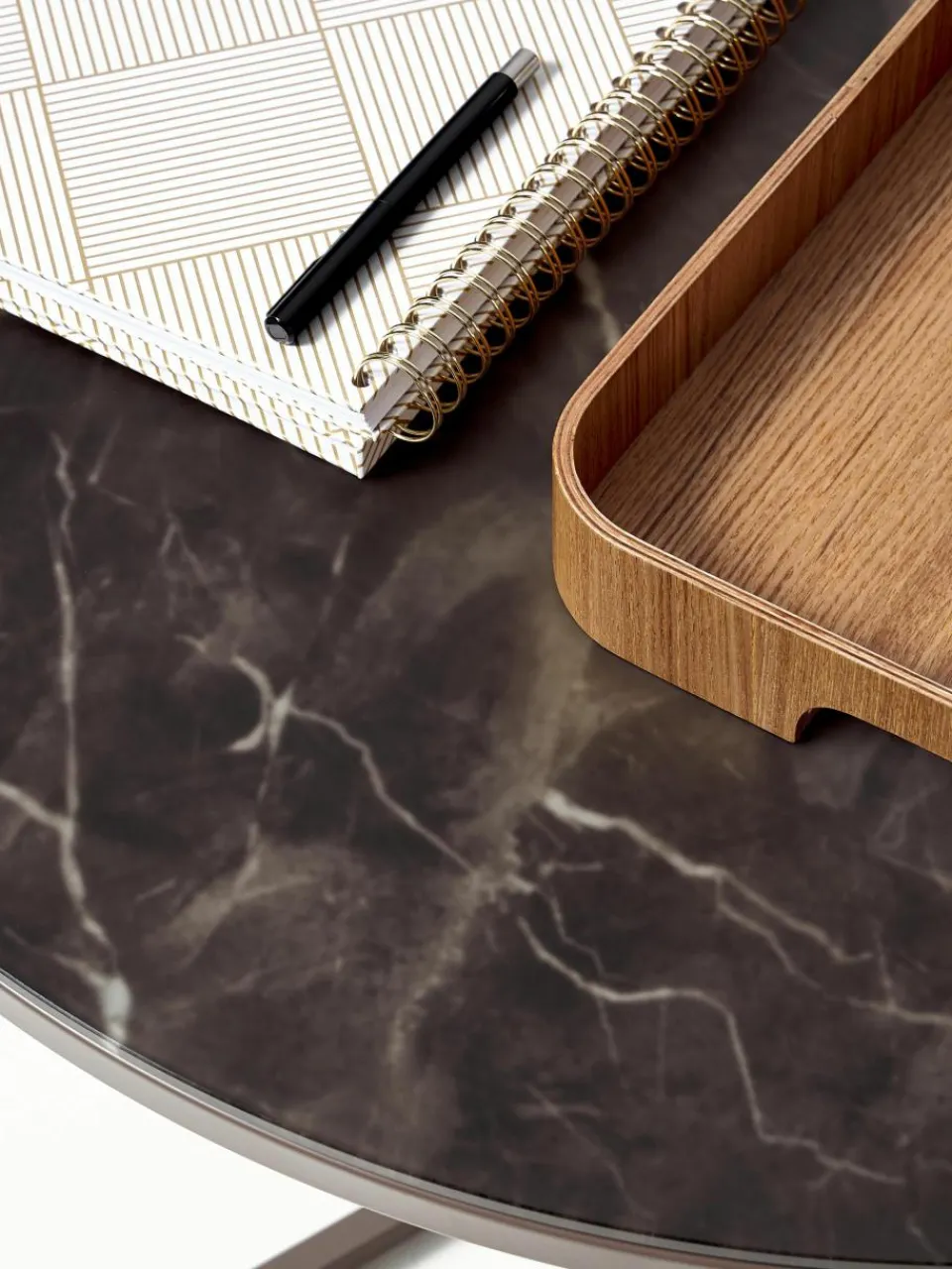 Ronde salontafel Antigua met glazen tafelblad in marmerlook^Westwing Collection Outlet