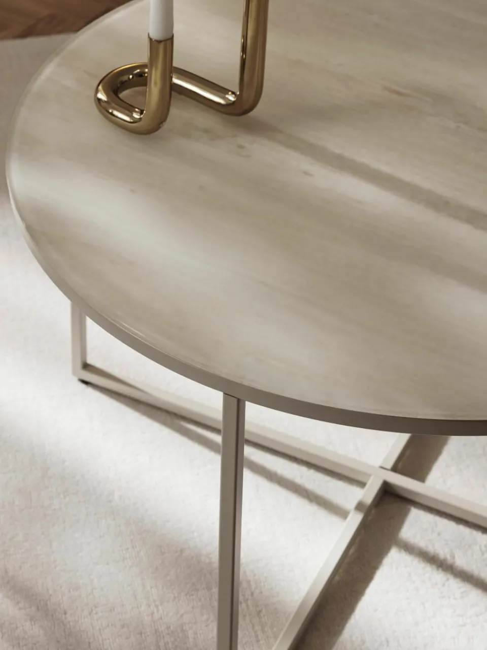 Ronde salontafel Antigua met glazen tafelblad met travertijn look^Westwing Collection Clearance