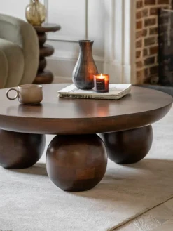 Ronde salontafel Sculpt van mangohout^Westwing New