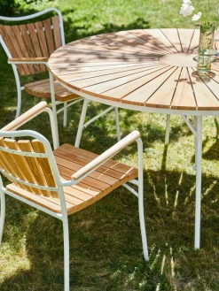 Ronde tuintafel Ellen met teakhouten tafelblad, in verschillende formaten^Cinas New