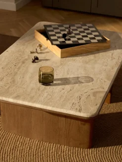 Salontafel Chandler van eikenhout met travertin blad^Westwing Collection Outlet
