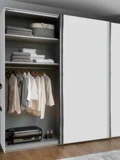 Schuifdeurkast Monaco, 3 deuren^Westwing Clearance