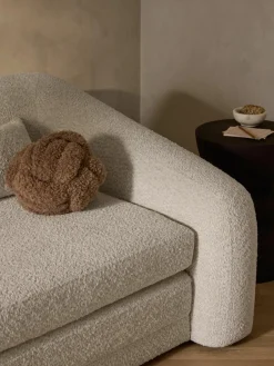 Slaapbank Eliot (2-zits) uit teddy-bouclé^Westwing Collection Sale