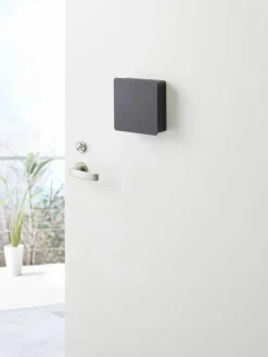 Sleuteldoos Rin met magnetische achterkant^Yamazaki New