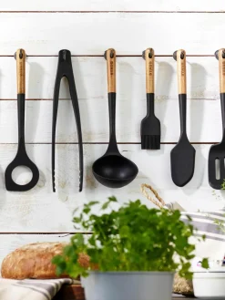Soeplepel Cook met acaciahouten handvat^Staub New