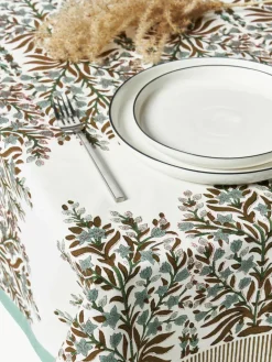Tafelkleed Jasmine met bloemmotief^Bungalow Online