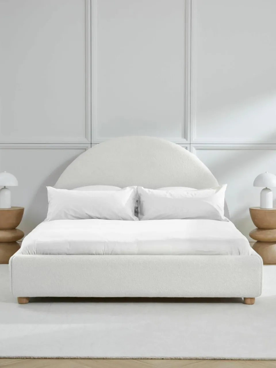 Teddy gestoffeerd bed Ebba met opbergruimte^Westwing Collection Sale