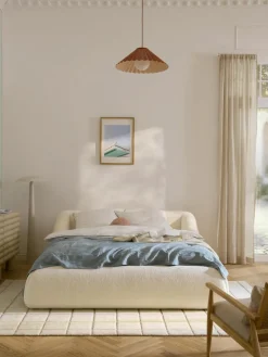Teddy gestoffeerd bed Sofia^Westwing Collection Clearance