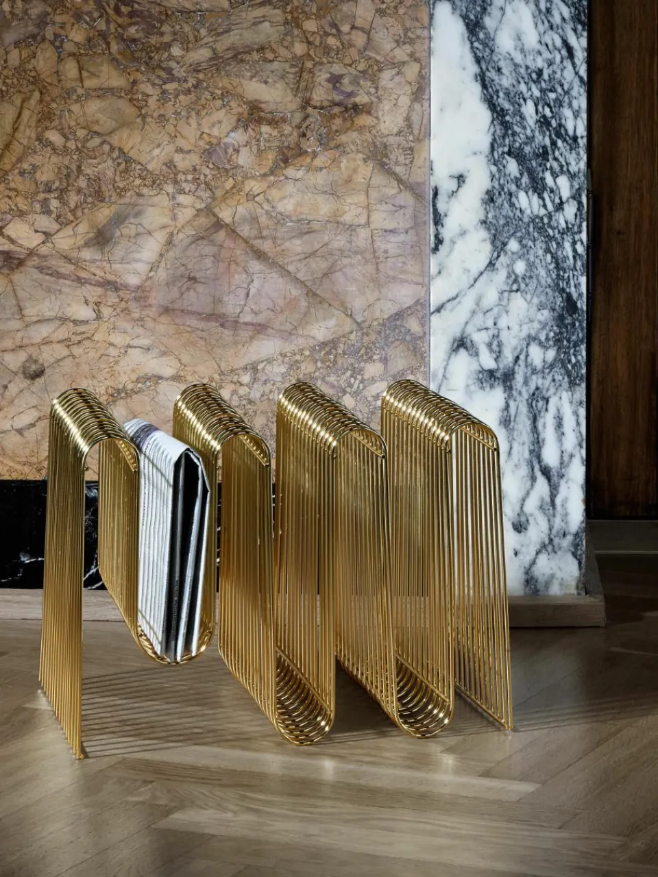 Tijdschriftenhouder Curva van metaal^AYTM Fashion