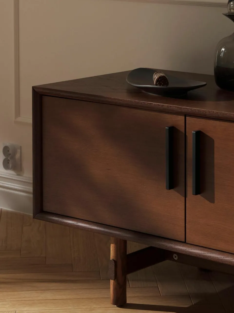 Tv-meubel Diana van eikenhout^Westwing Collection Best