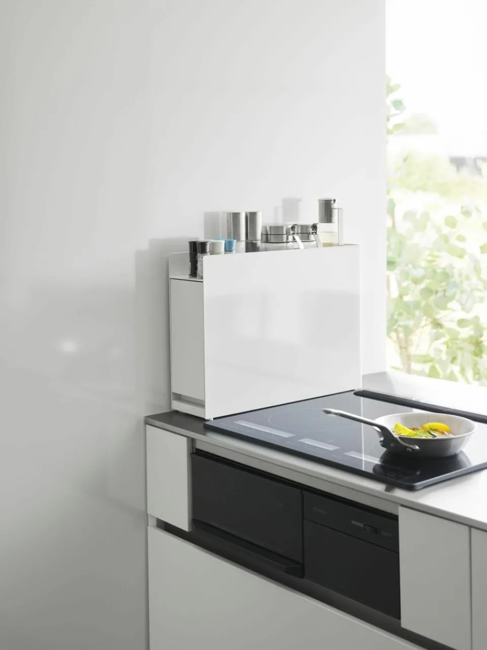 Uittrekbaar opbergrek Tower voor de keuken^Yamazaki Sale