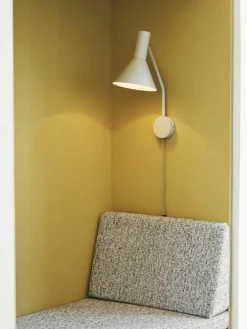 Verstelbare design wandlamp Lyss^Frandsen Sale