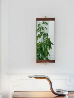 Verstellbare wandspiegel Vanity^GUBI Outlet