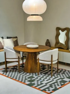 Vloerkleed Honey met grafisch patroon^Louis De Poortere New