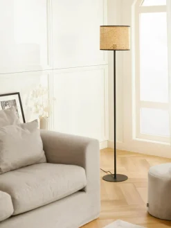 Vloerlamp Wiley met rotan kap^Westwing Best