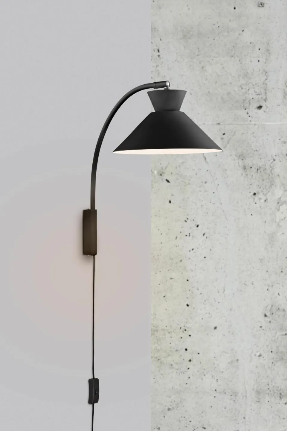 Wandlamp Dial met stekker^Westwing Online