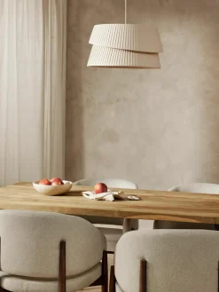 Wandlamp Nyla met asymmetrische lampenkap^Westwing Collection Sale