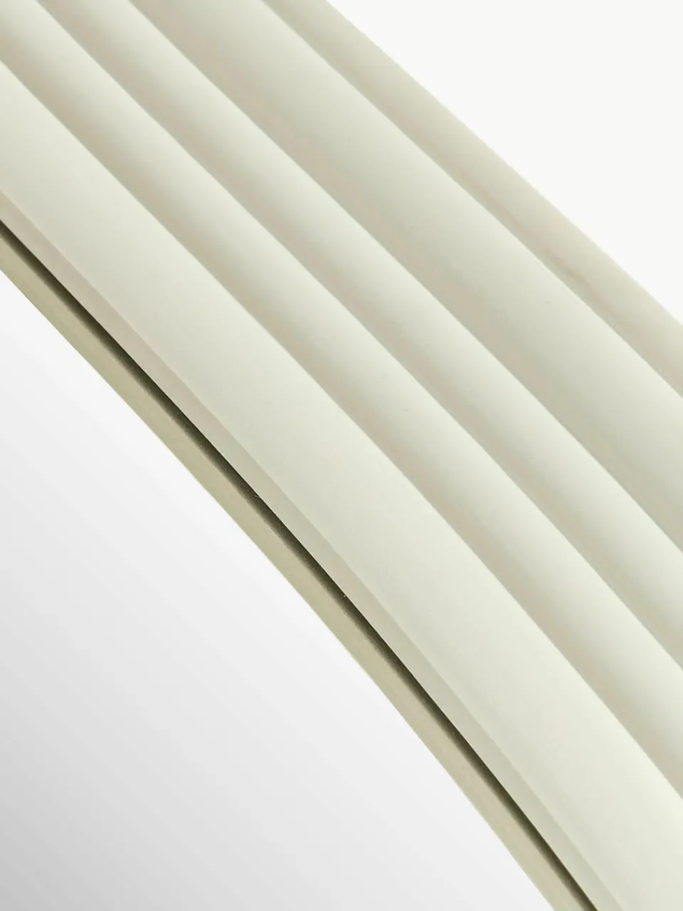 Wandspiegel Cosimo met golvende lijst^Westwing Collection Discount