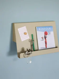 Wandtijdschriftenhouder Slope van metaal^Hübsch Hot