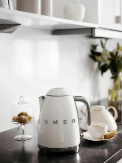 Waterkoker 50's Style, 1.7 L^Smeg Discount