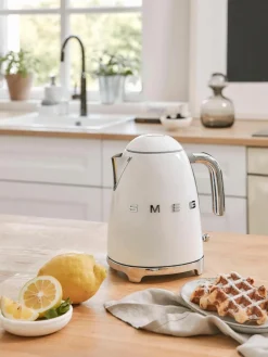 Waterkoker 50's Style, 1.7 L^Smeg Discount