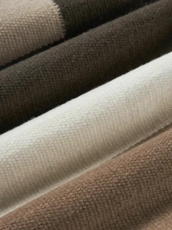 Wollen kussenhoes Aylin met abstracte decoratie^Westwing Collection Clearance