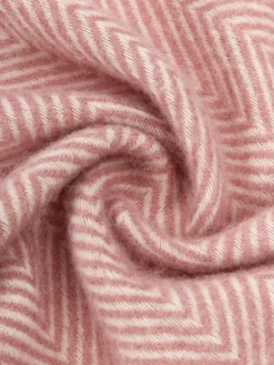 Wollen plaid Tirol met visgraatpatroon en franjes^Westwing Best