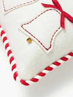Wollendecoratief kussen Jova met winters motief^Westwing Collection Sale