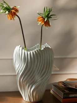 XL vaas Milazzo met gecanneleerde twist, H 44 cm^Westwing Collection Hot