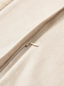 Zachte kussenhoes van imitatievacht Mathilde, glad^Westwing Collection Discount