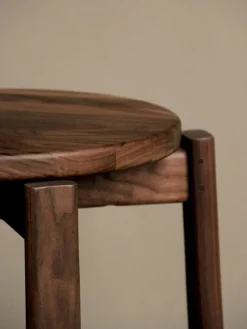 Zitkruk Passage van walnoothout^Audo Copenhagen Sale